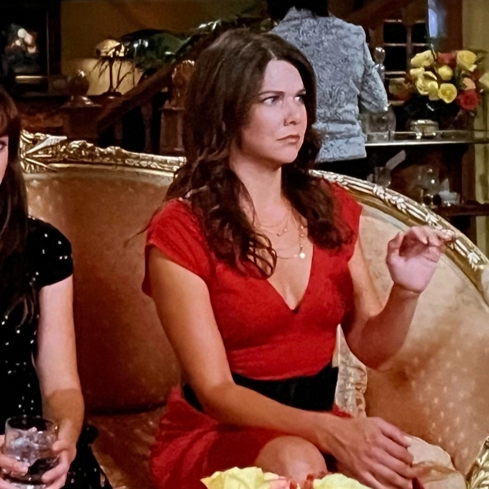 ASO Gilmore Girls: Lorelai red dress